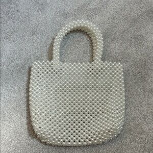 Elegant Pearl Beaded Handbag